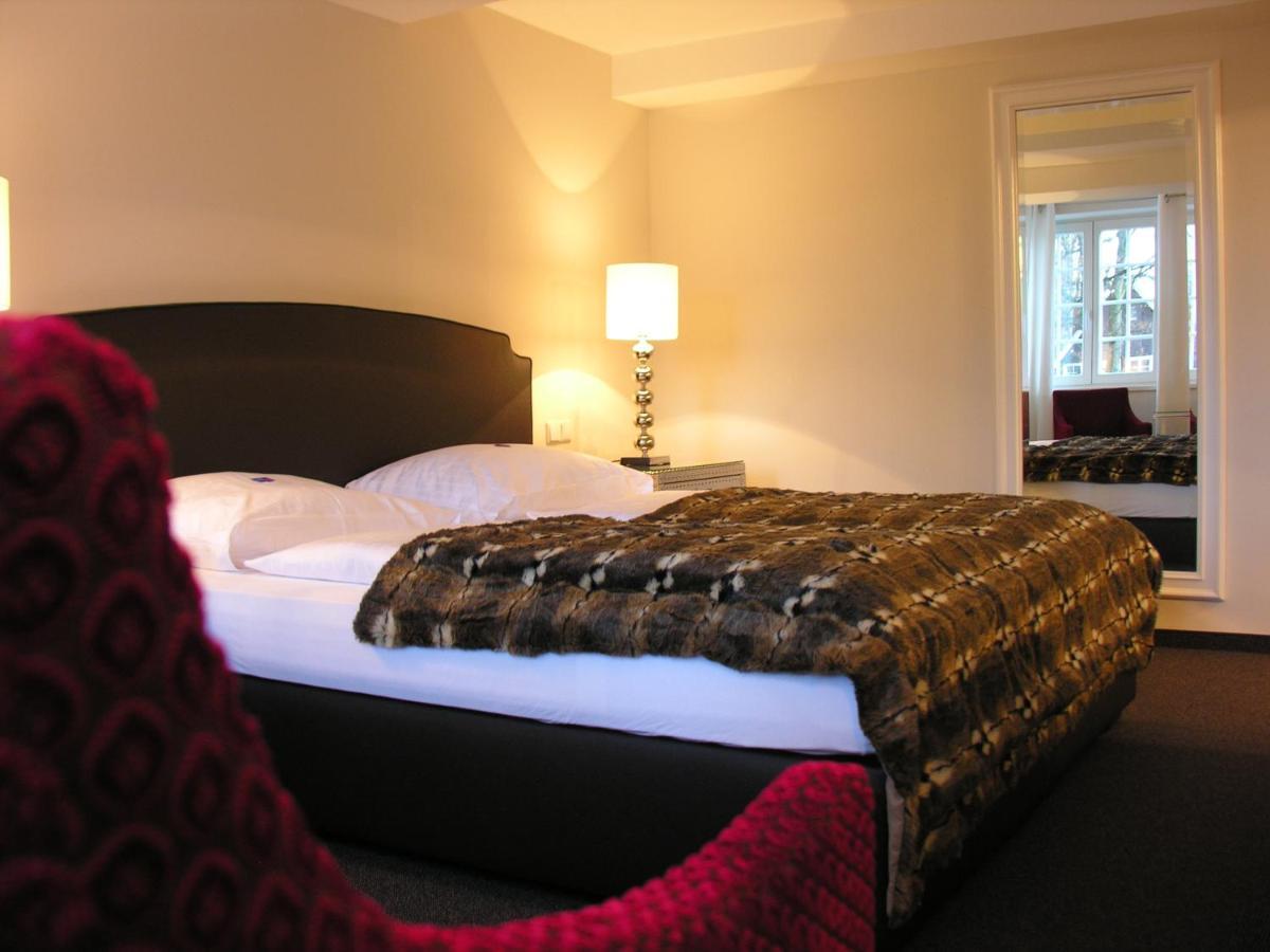 Hotel Am Doktorplatz Rheda-Wiedenbrück Quarto foto