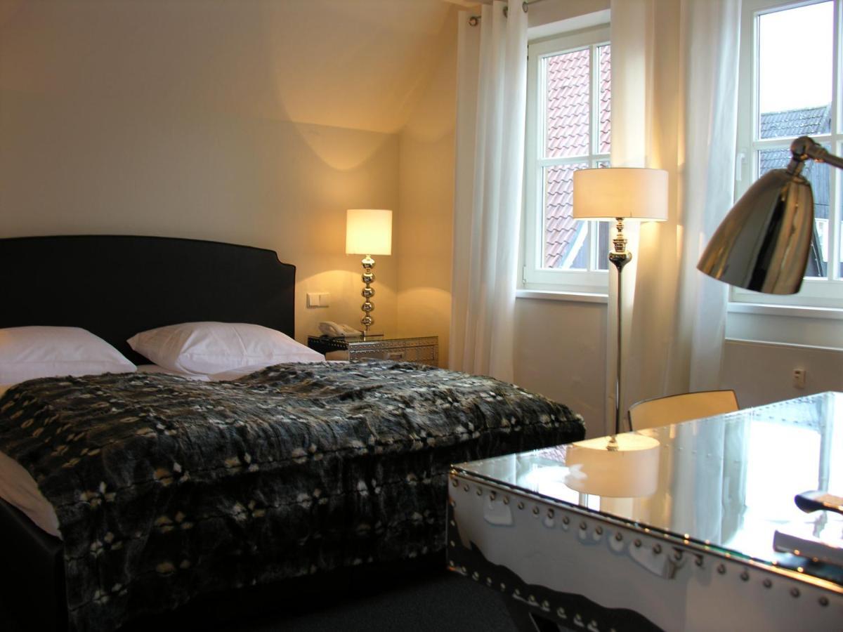 Hotel Am Doktorplatz Rheda-Wiedenbrück Quarto foto
